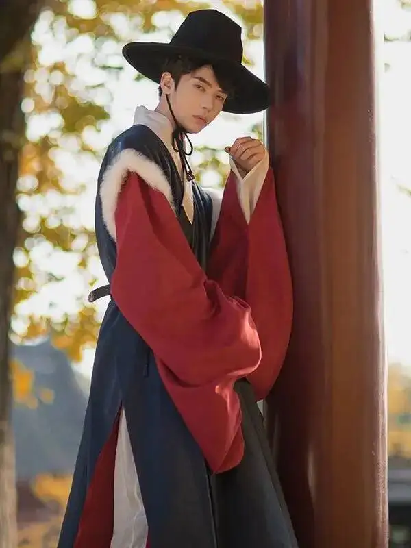 Chinesische Volkstanzkleidung Tage Stang Anzug Performance Kleidung Original Antiker Hanfu Mann Traditioneller Schwertkämpfer Cosplay Kostüm