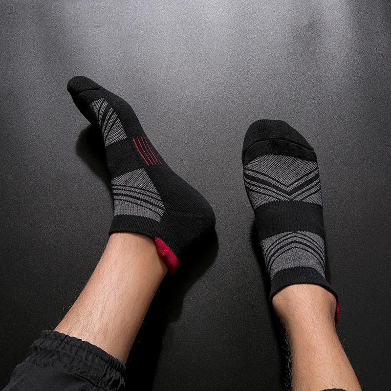 Running Socks Men Basketball Breathable Anti Slip Sport Running Cycling Walking Women Outdoor Sock Cotton Athletic No Sweat Sock