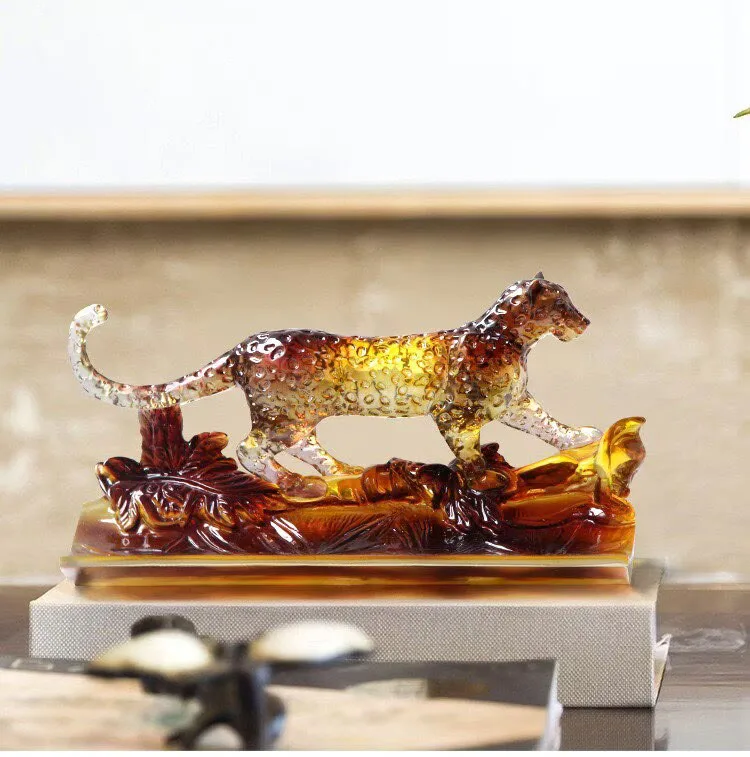 Leopard Leaping Qingyun Jewelry Home Decor Items Modern Money Leopard Ornaments Attract Wealth Treasure Desktop Decor Accessorie