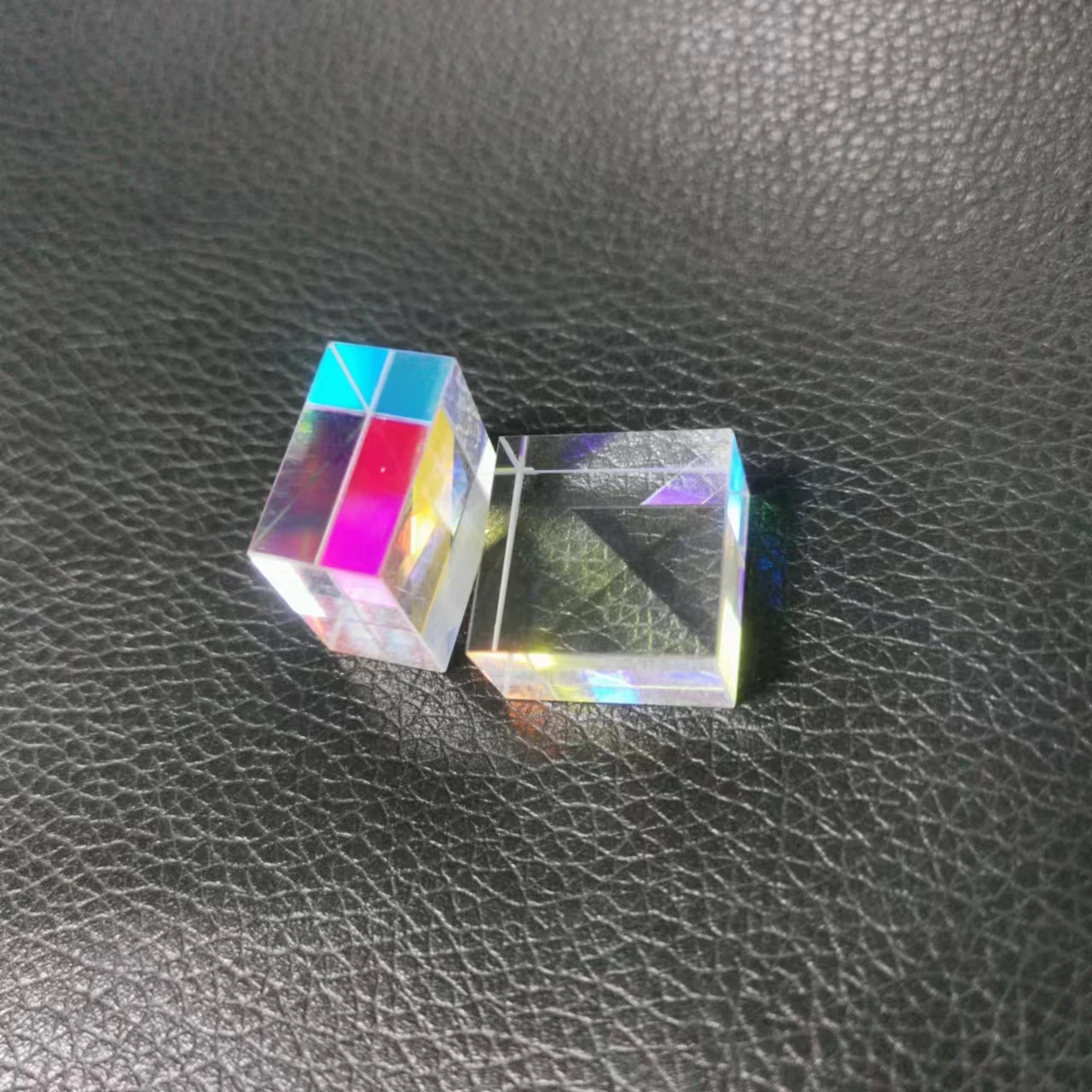 Six-Sided Prisma De Cor Brilhante, Cubo De Luz, Prisma De Vidro Óptico, Prisma De Divisão, Stock Lote