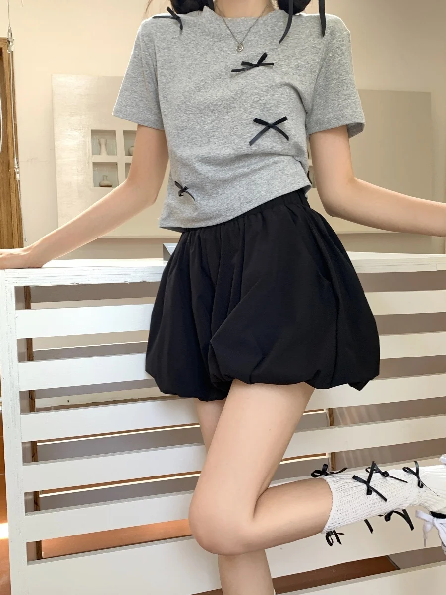 Women Casual Shorts Flower Bud Fluffy Versatile Shorts For Women Spring Summer 2025 New Black High Waist Wide Leg Casual Pants