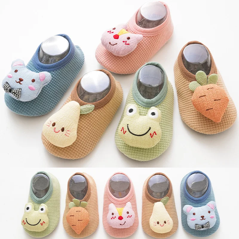 Frühling warme Baby Hausschuhe Kleinkind Plüsch Boden Socken Schuhe Jungen Mädchen Kinder weiche Anti-Rutsch-Wanderschuhe Indoor Home Kinderschuhe