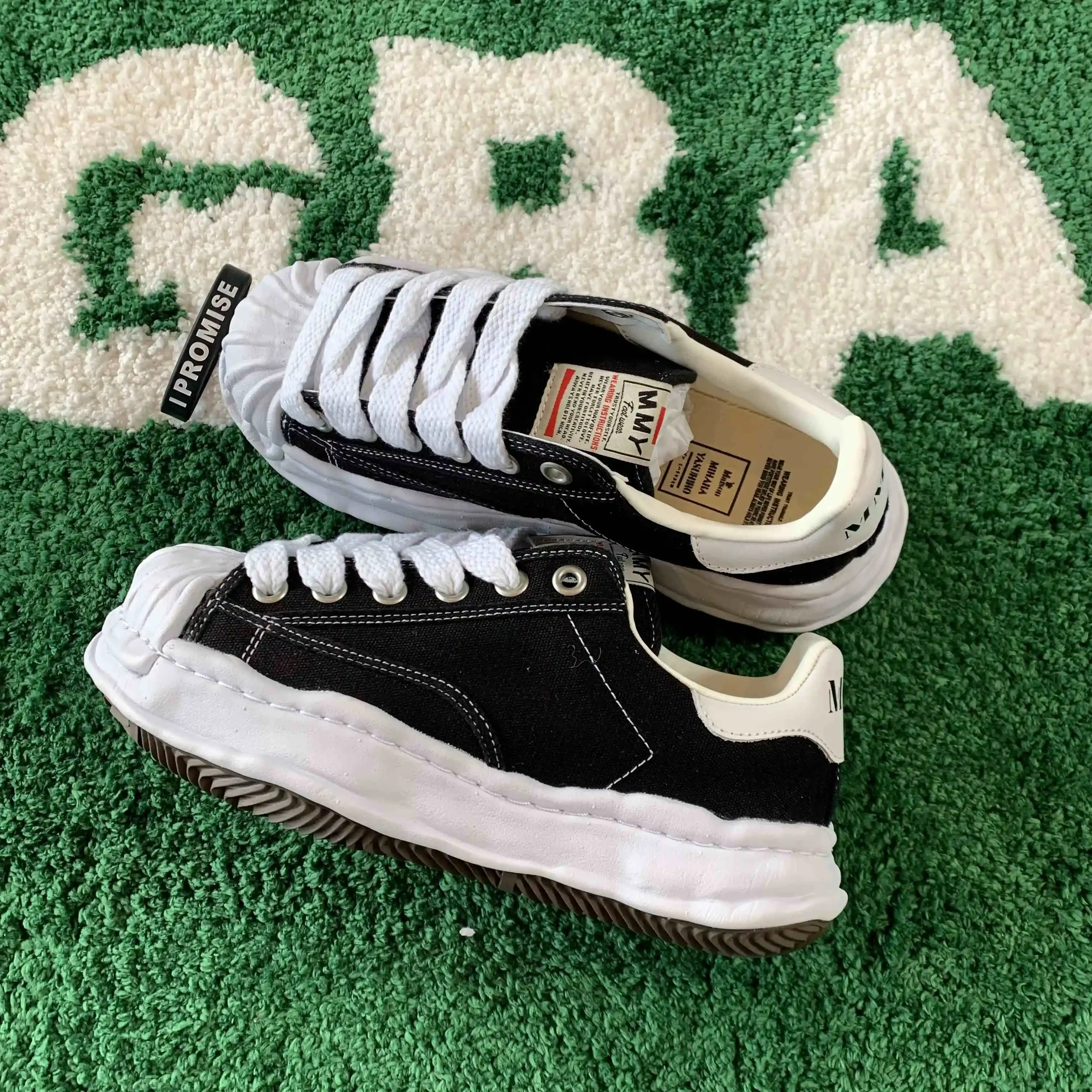 2025 Spring and Autumn Shell head men's and women's low-top sneakers, comfortable and elegant