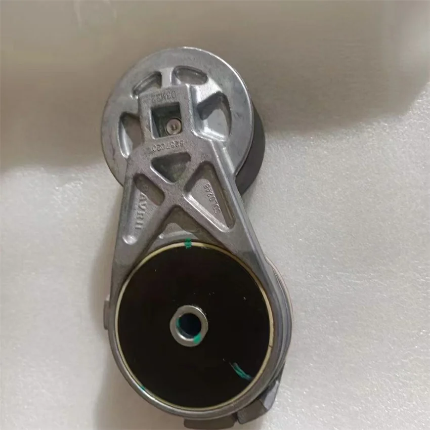 

Pickup Foton Cummins ISF3.8 belt tensioner 5287020
