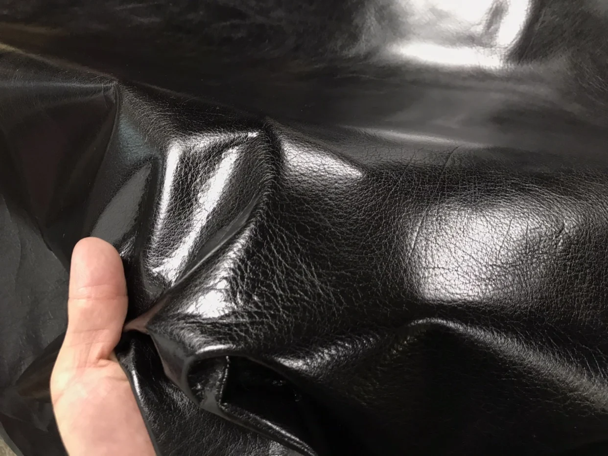 Glossy Black Calf Leather, Soft Bag Sofa, Whole Real Leather Material, 1.0-1.2mm, 12-14 Square Feet