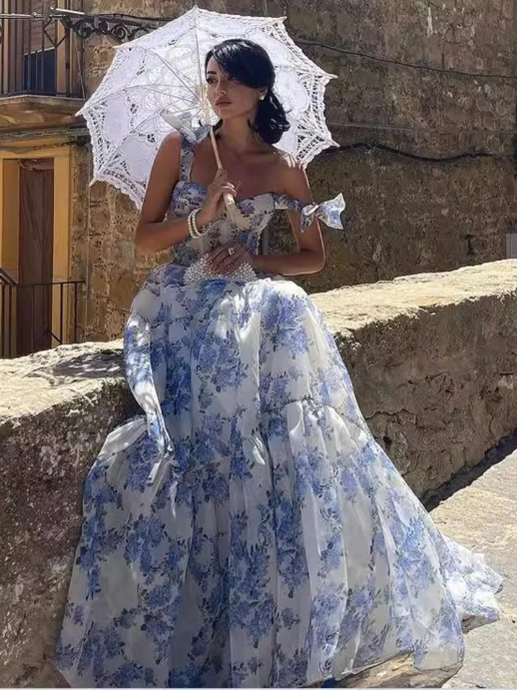 Neues Elegantes Damen-Partykleid Ärmellos Süßer Modischer Blumenstil Großer Schwung Schulterriemen Strand-Urlaubskleid Lang