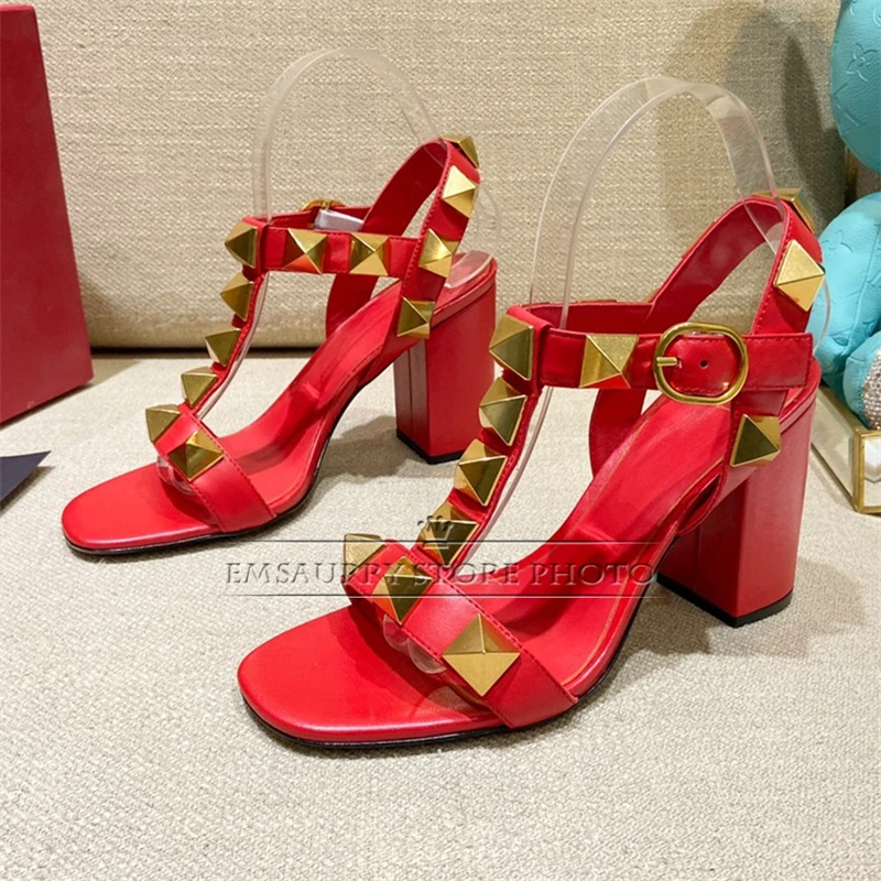 Sexy Rivet Decor T-Strap Modern Sandals Women Luxury Genuine Leather Chunky Heel Summer Shoes For Girls 2024