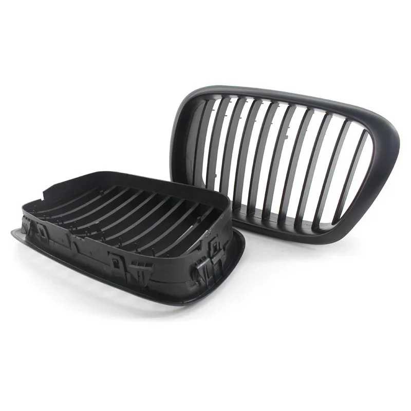 شبكات غطاء محرك السيارة الأمامي باللون الأسود غير اللامع لسيارة BMW 5-Series E39 M5 Sedan LCI #5