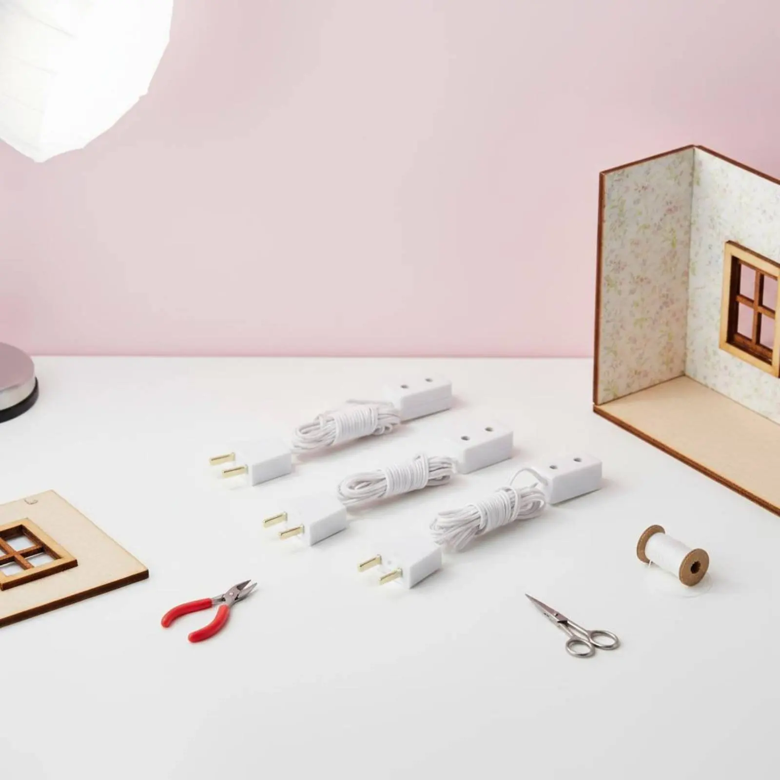 4 Pieces Dollhouse Connector Cable Easy Scene Wiring Dollhouse Lamp Power Supply Line Miniature Power Cord Metal and Plastic
