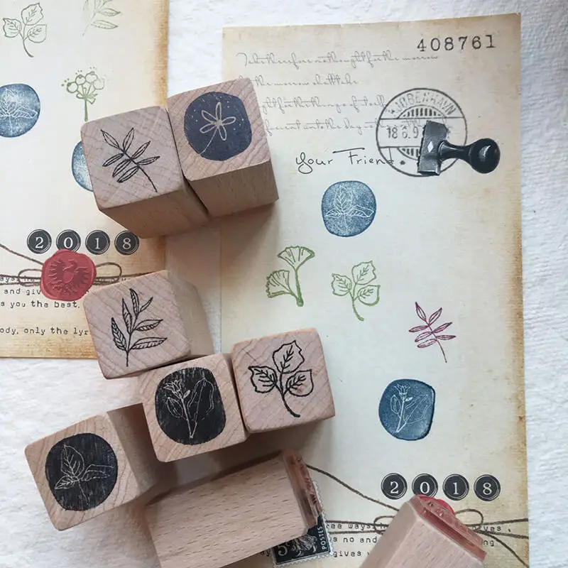 مجموعة طوابع الزهور الصغيرة لوازم القصاصات 19 طوابع خشبية مطاطية على شكل أوراق نباتية