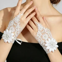 Summer Hollow Lace Short Hook Finger Gloves Pearl Flower Transparent Bridal Gloves Wedding Dress Etiquette Gloves 5