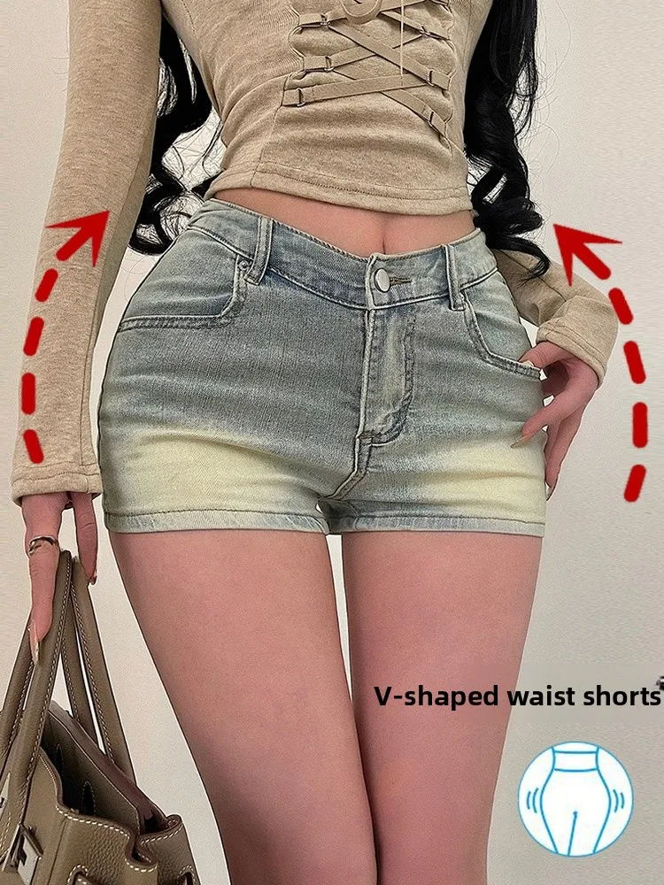 

Korean Sle V-Waist Tight-Fitting ort Jeans Women's Summer Hot Pants Lengthening Leg Effectiven Casual Versatile Zipper