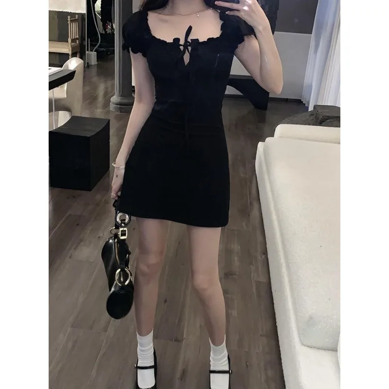 Women's Summer Solid Color Drawstring Ruffle Edge Hip-wrapped Dress Slim Bubble Short-sleeved Square Neck Slim Black Short Skirt