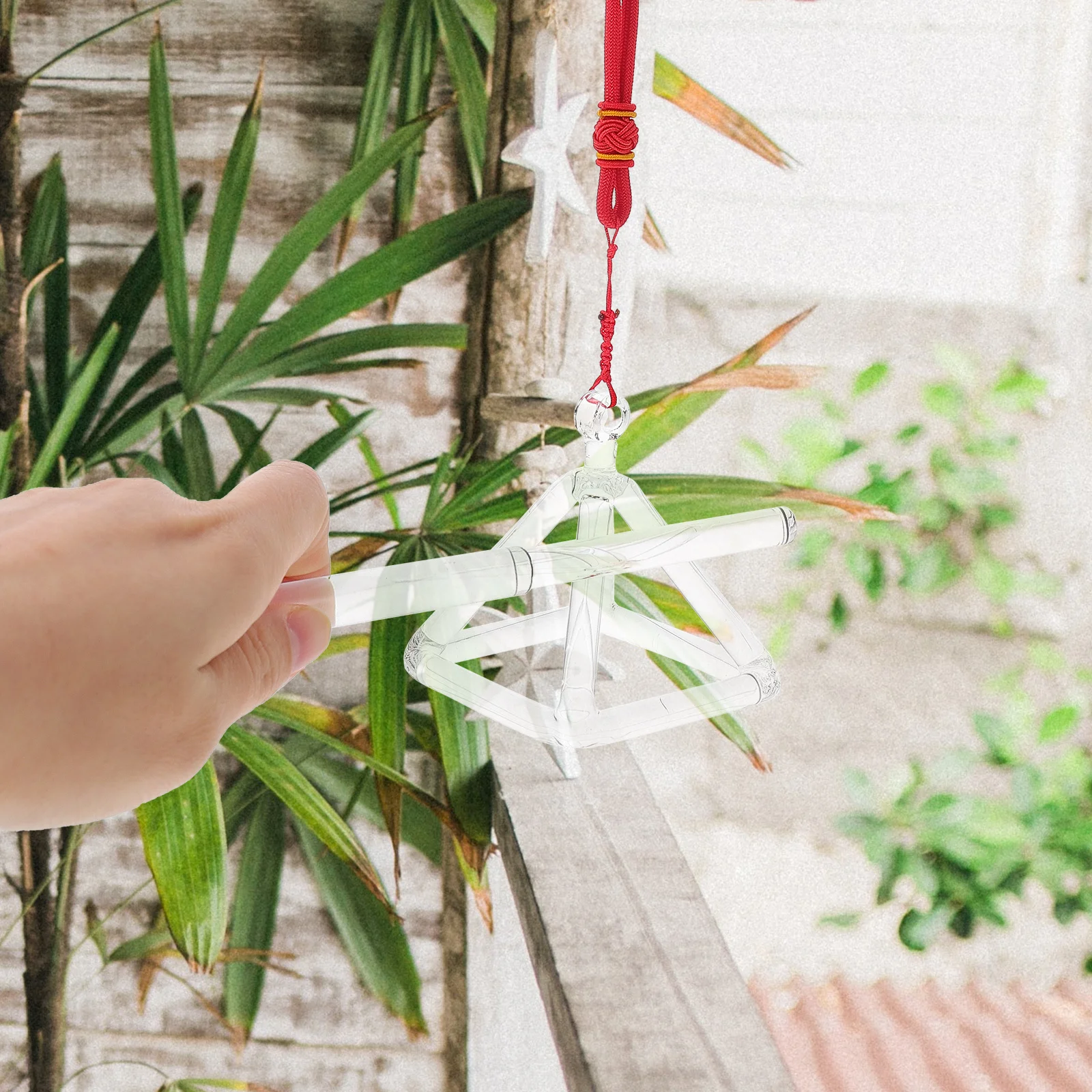 

1Set Quartz Singing Pyramid Sound Therapy Meditation Ornament Home Decor Healing Kit Singing Pyramid with Striker