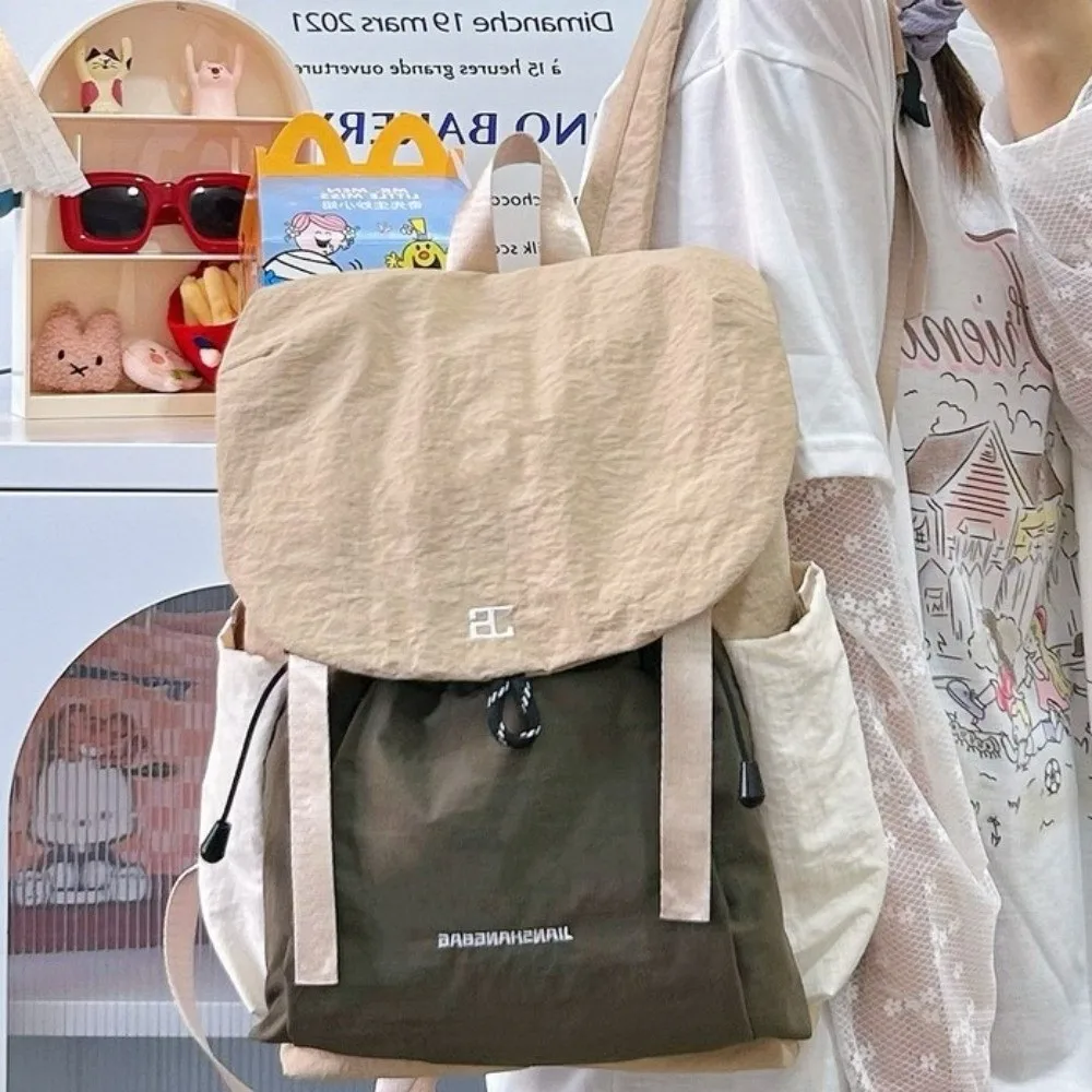 

Fashionable Waterproof Women Backpack Large Capacity Leisure Student Schoolbag College Lightweight Laptop Book Bag Outdoor