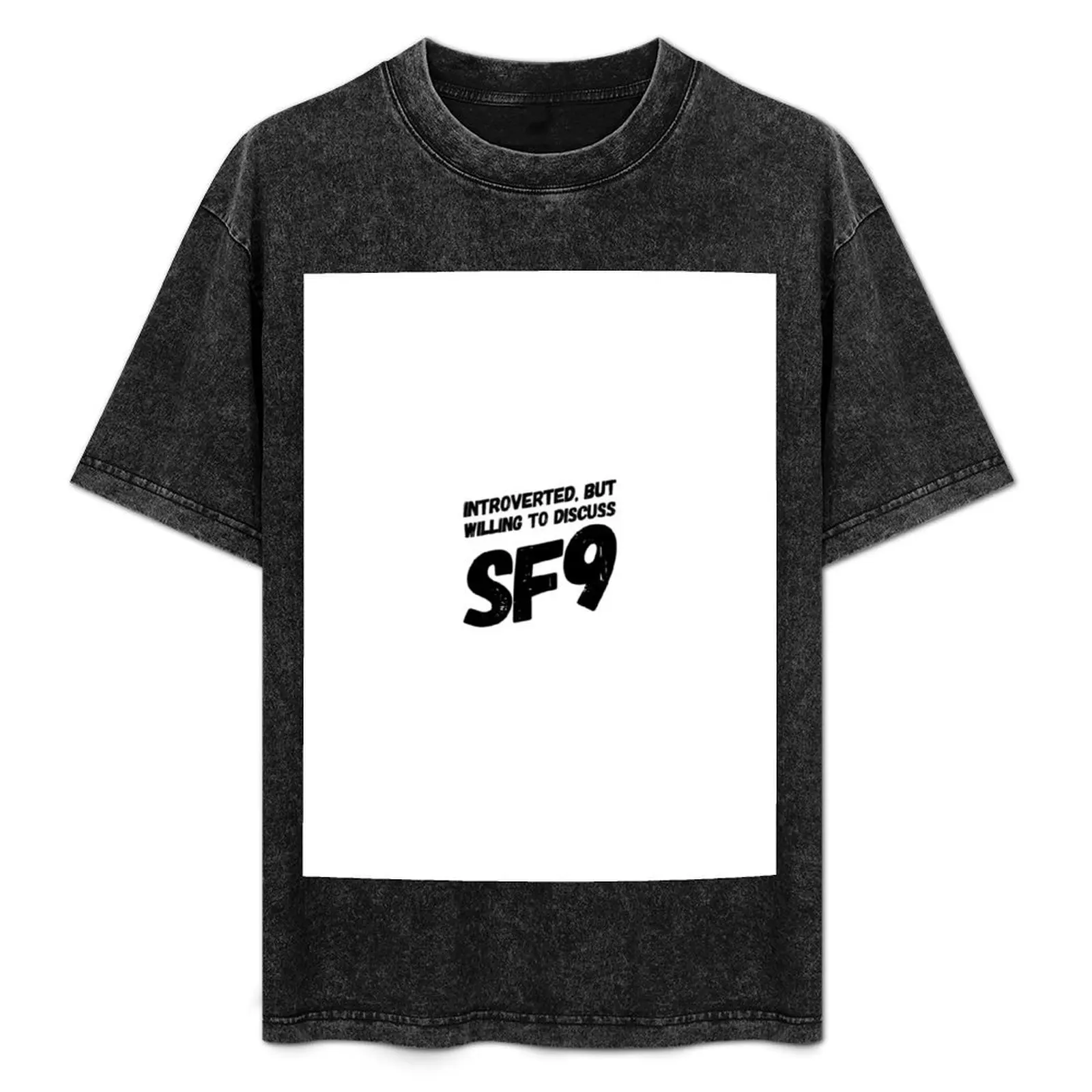 Introvertido, pero dispuesto a discutir sobre la camiseta SF9 Work Outdoor de manga corta.