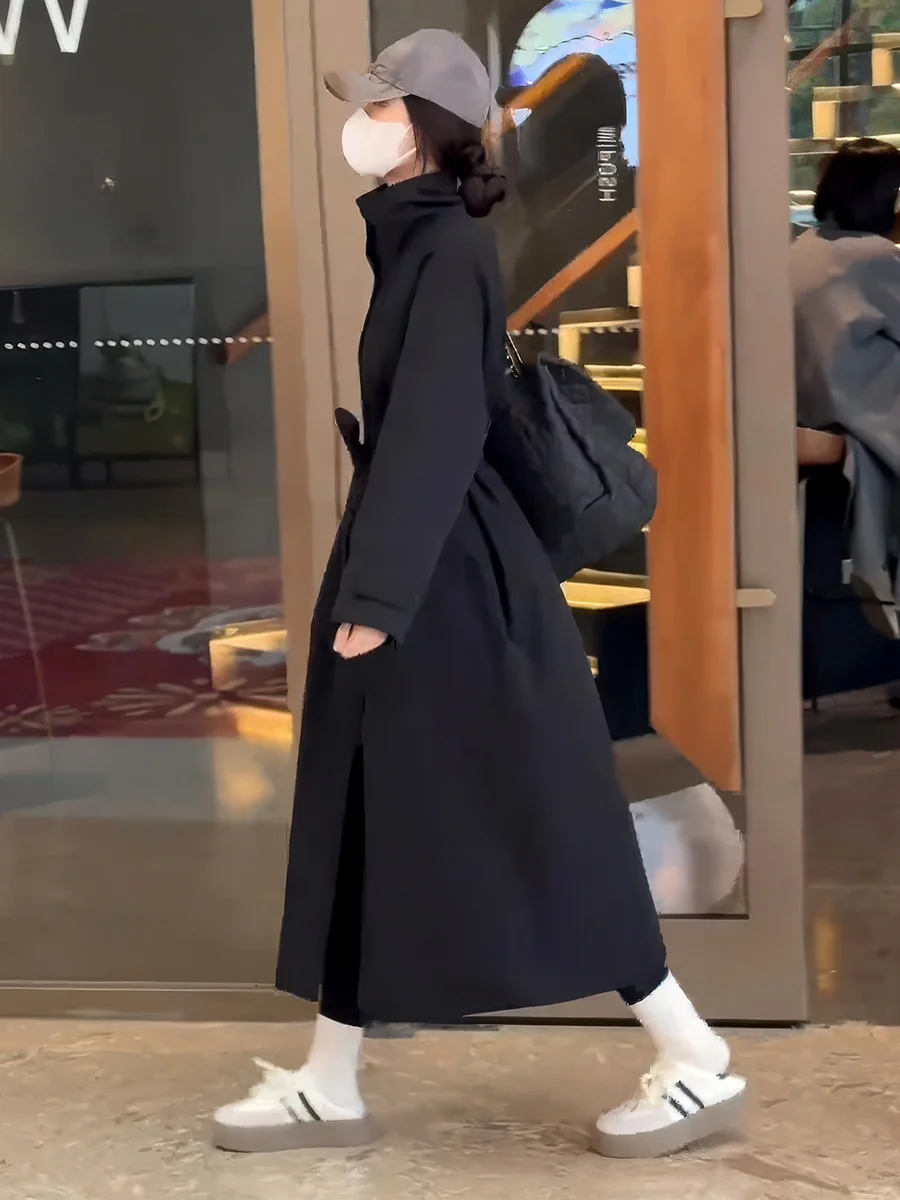 Damski długi płaszcz zimowy z wysokim kołnierzem, koreański, luźny, casualowy, ocieplany, jednolity kolor.