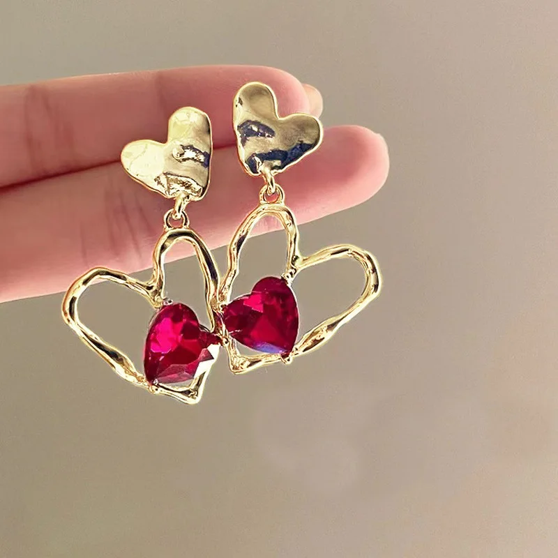 Exaggeration Fashion Gold Color Hot Girl Geometry Love Heart Earrings for Women  Trend Heart Shape Daily Commuting Jewelry Gifts