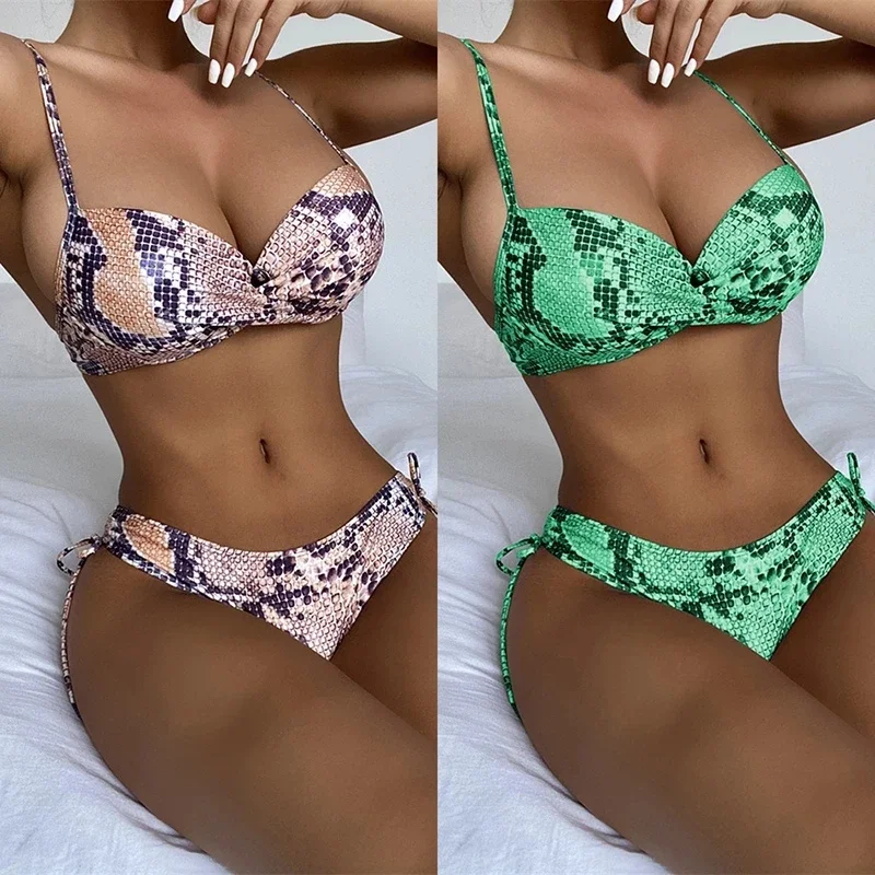 New snake patterned bikini women\'s European and American swimsuit printed swimsuit steel support bikini