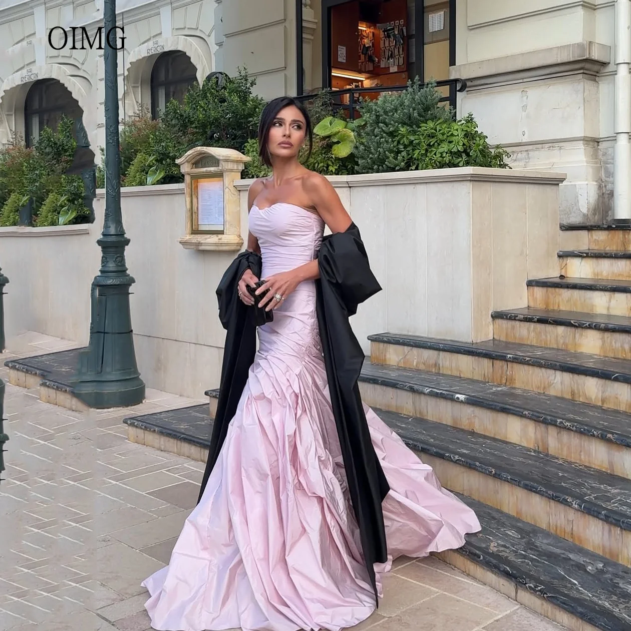 OIMG Pink Sweetheart Neck Tiered A Line Prom Gowns Backless Shawl Formal Party Gown Modern Floor Length Evening Dress Customized