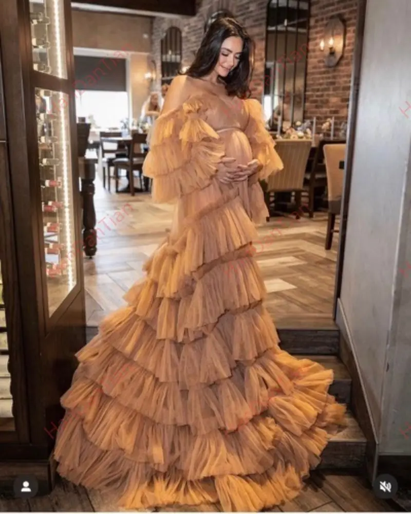 

Women's V-neck Tulle Puffy Sleeve Bridal Gown Maternity Photo Shoot