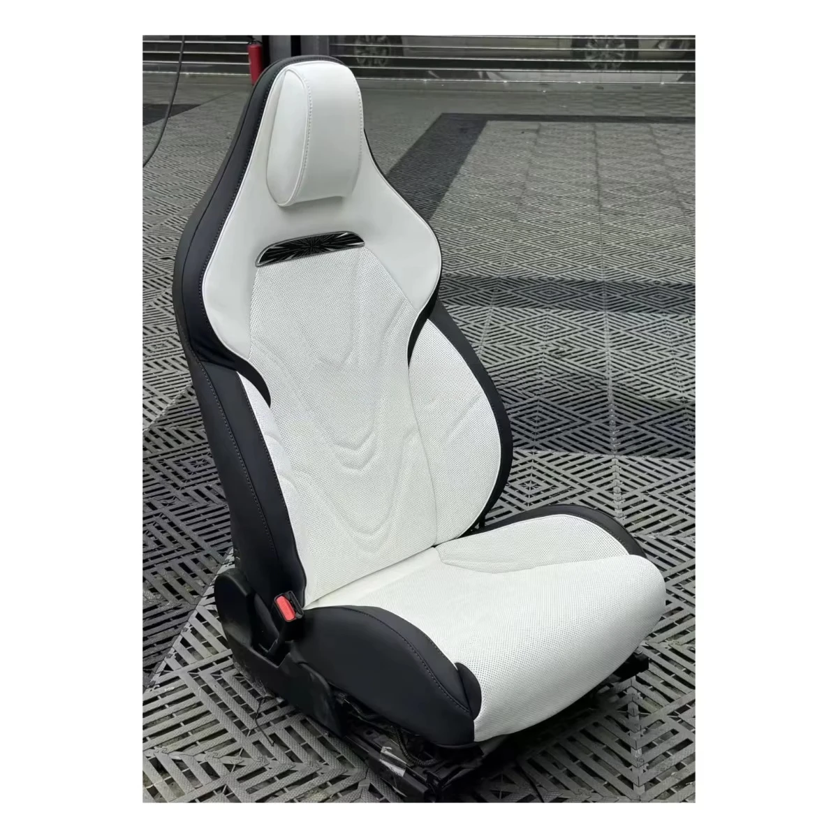 Sports Seat Modification For Tesla Model 3 Model Y Racing Car Seat With Leather And Fabric Ventilation Features Upgrade Kit