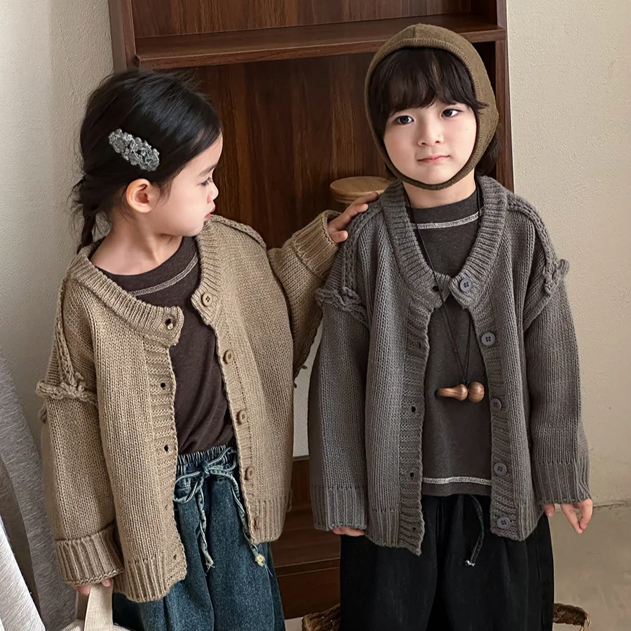 

2025 Kids Fall New Round-Neck Sweater Girls Boys Korean Fashionable Solid Color All-match Knitwear Baby Boho Knit Cardigan Coat
