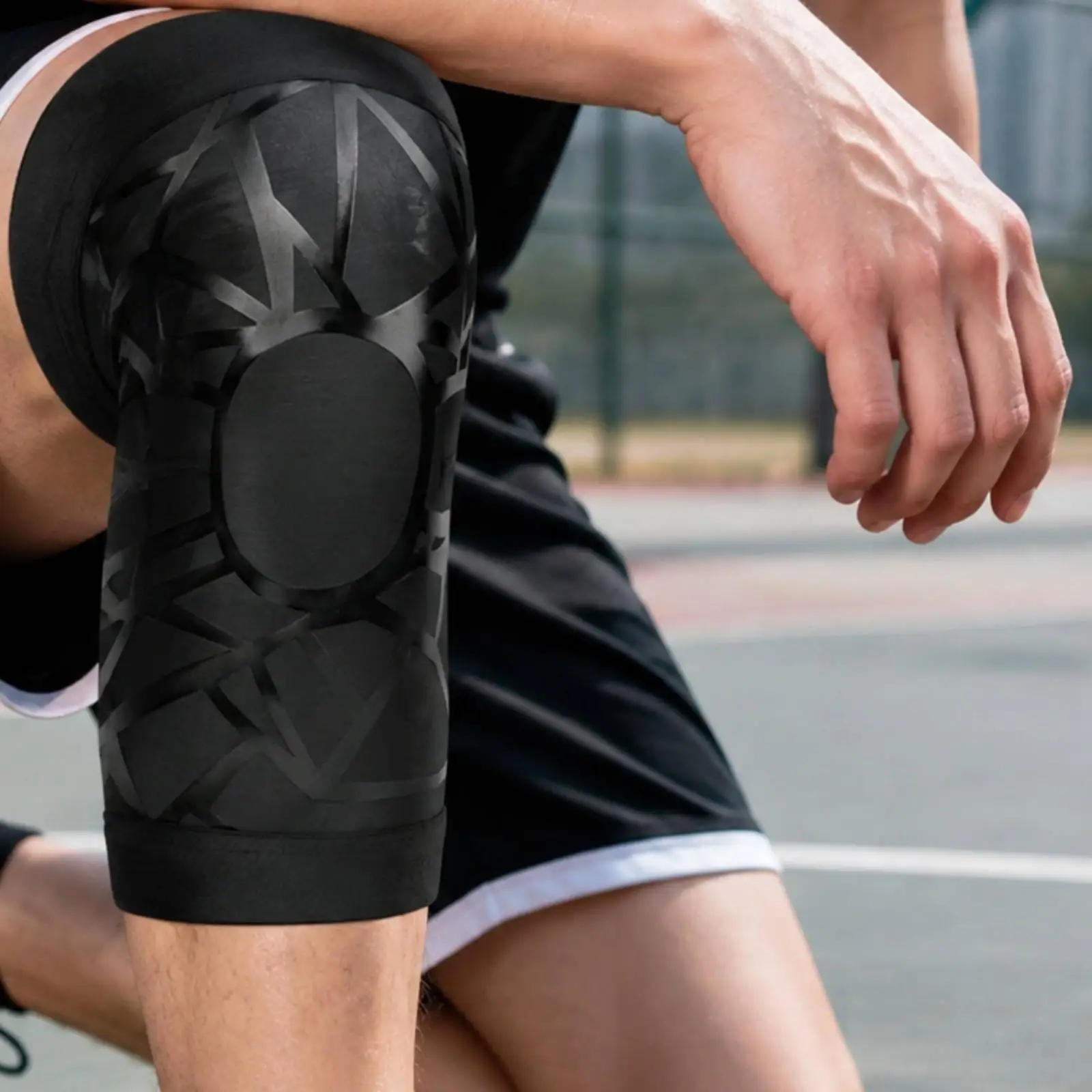 Breathable Sports Knee Brace Support for Running Basketball Fitness Training with Padded Kneecap Elastic Compression Sleeve