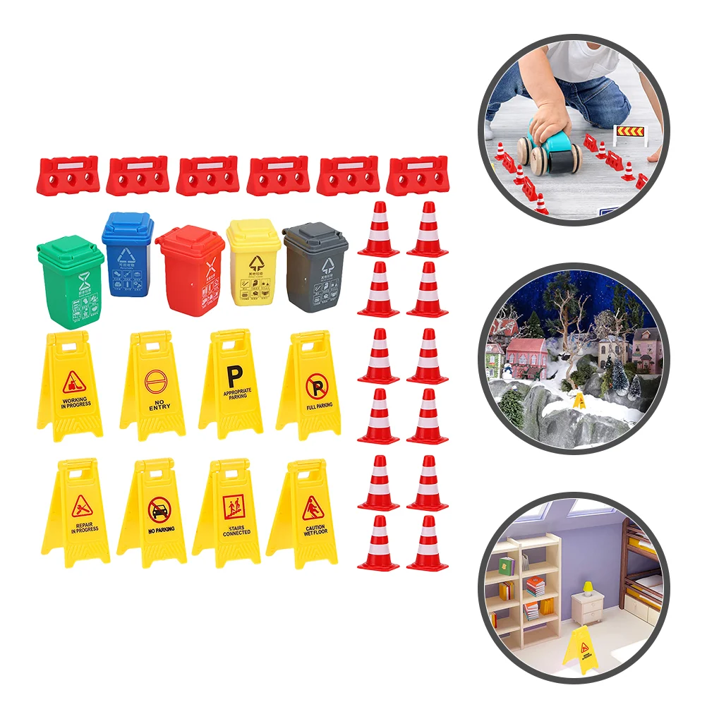 

Small Head Traffic Model Child Kids Tablet Plastic Toy Construction Cones and Signs for