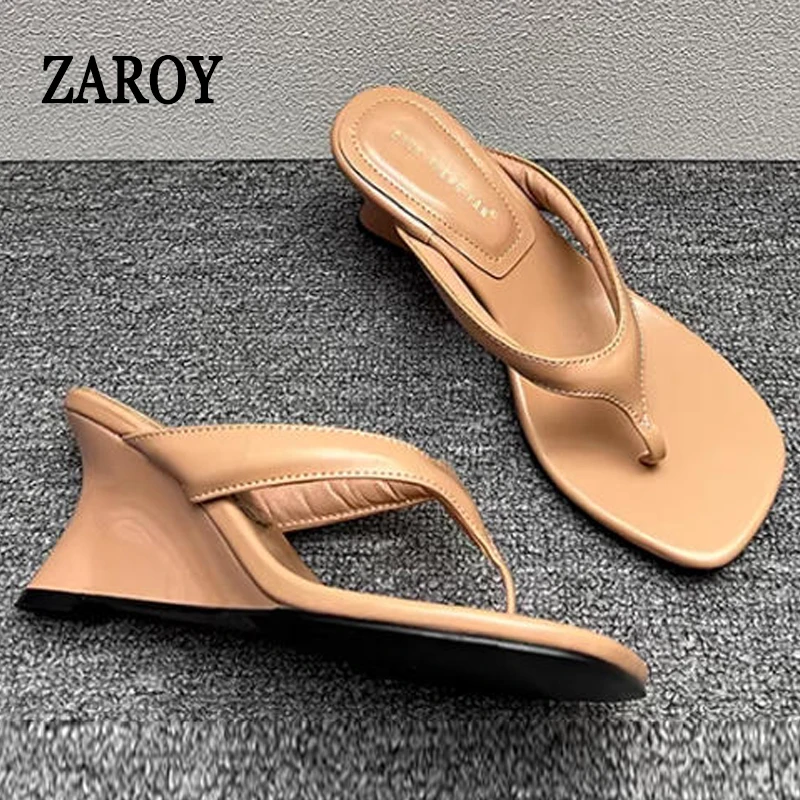

2026 Summer Wedge Heel Flip Flops Slipper Beach Slides Square Toe Clip Toe Beach Thongs Women Narrow Band Fashion Brand Sandals