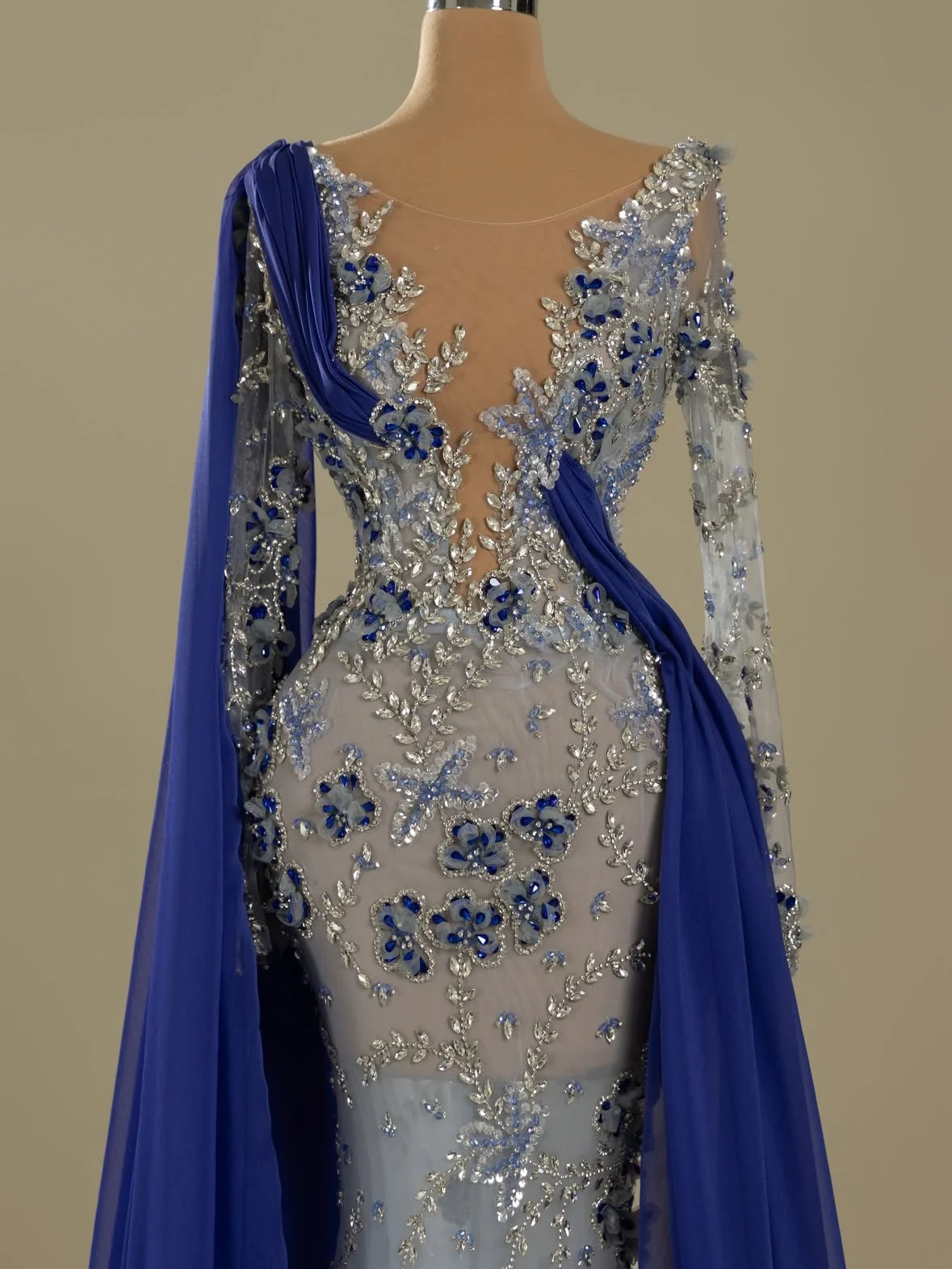 Royal Blue Trailing Dress Luxurious Crystal Celebrity Gown Floral Embroidered Mermaid Dress High End Party Dress Sheer Long Robe