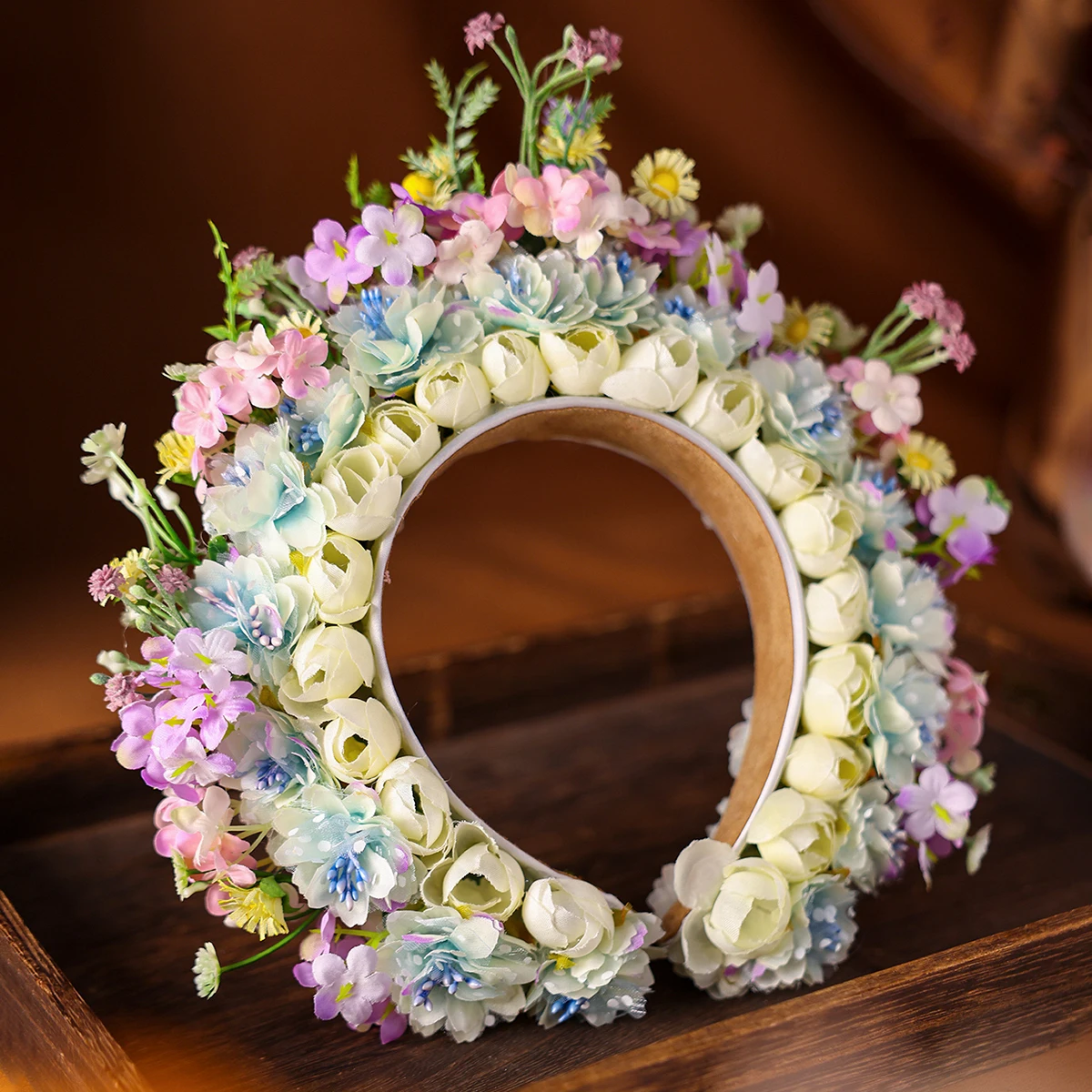 Bride silk flower headband Handmade three-dimensional large wreath Ball headwear Wedding hairaccessories Vacation hairdecoration