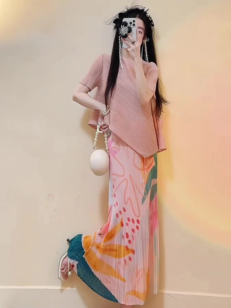 

Удобная асимметричная юбка с цветочным принтом и топ-труба из коллекции Summer Creation от Tee-Zone Artistic Creation для женщин