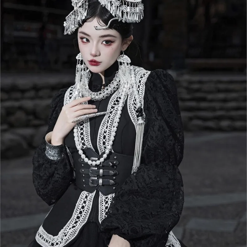 Dunkle nationale Kleidung für Frauen, verbesserte neue Persönlichkeitsfotografie für Mädchen