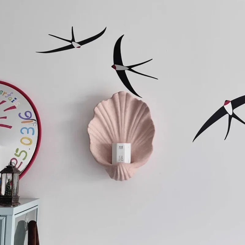 Light luxury creative shell wall hanging candlestick wall decoration French living room