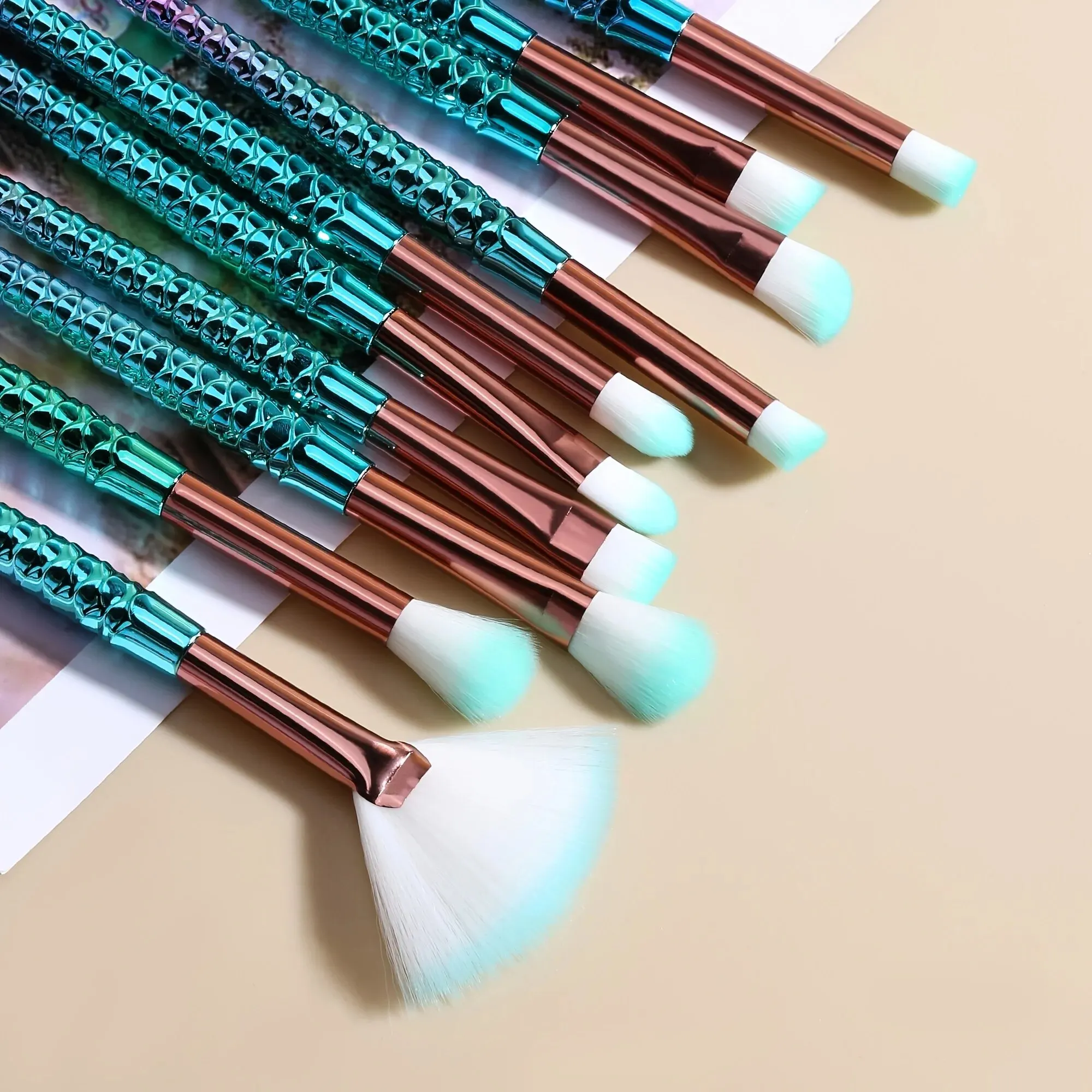 11Pcs/Set Professional Mermaid Makeup Brushes Eye Set Kits Shadow Eyeliner High Quality Makeup Brush Tools Eyebrow Beauty Tools
