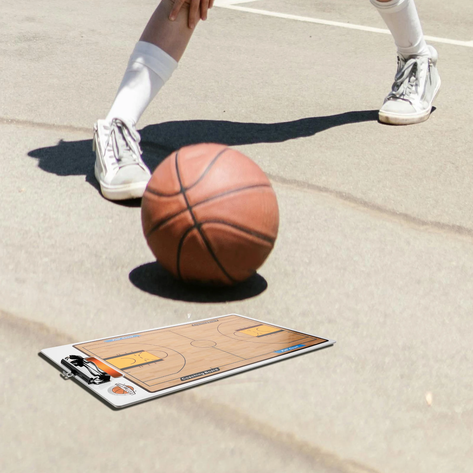 1 set 1 set tavola da allenamento per basket in PVC durevole leggero pieghevole impermeabile cancellabile a secco strumento di allenamento per partite di palline sportive