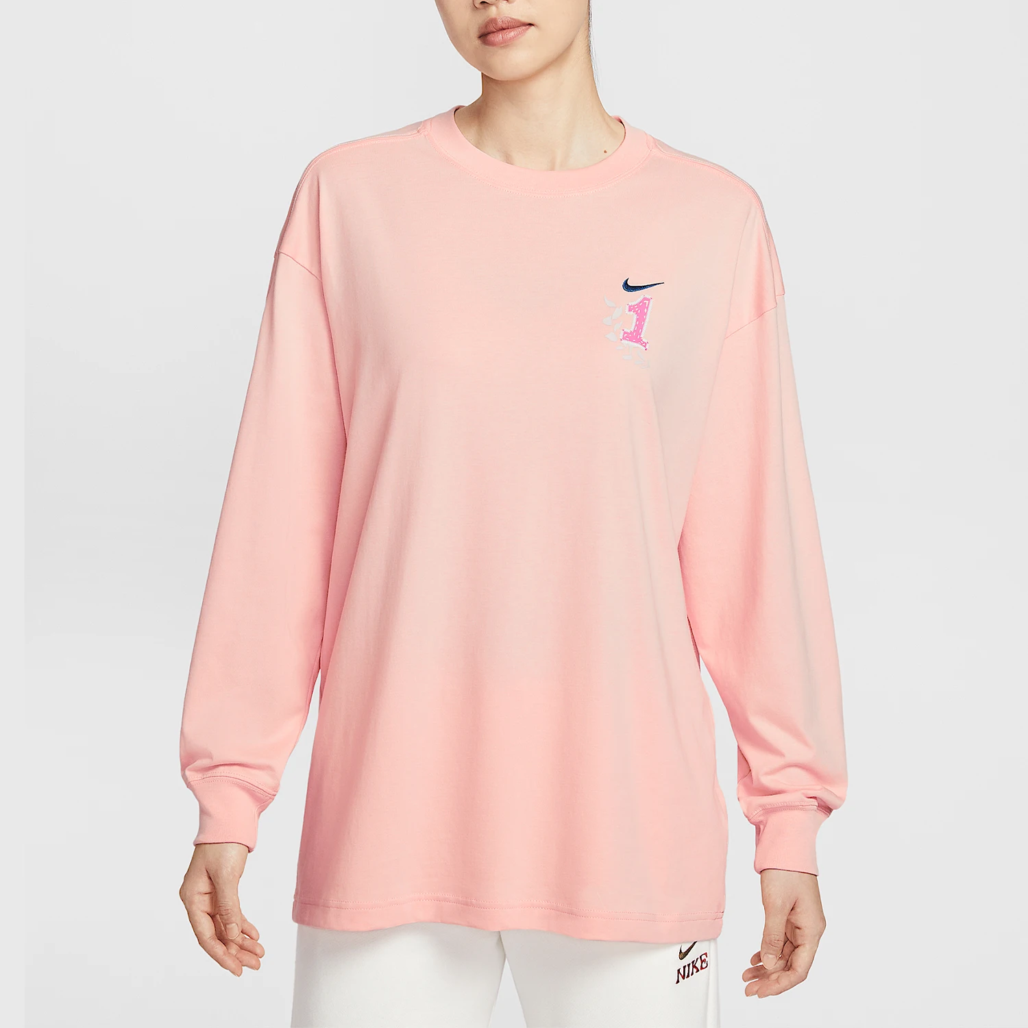 Nike Authentic Spring Style Women's Round Neck Embroidered Long Sleeve Top IR0096-800