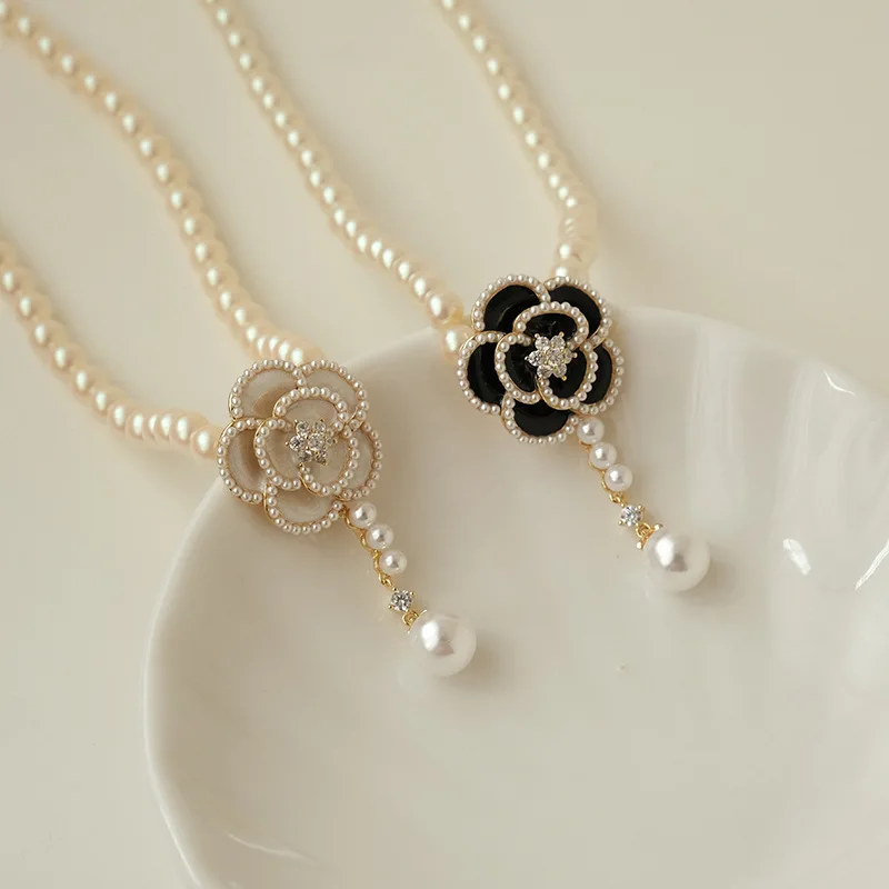 

French New Fashion Camellia Flower Pearl Necklace for Women Collarbone Chain Pendant Necklace Charm Elegant Party Jewelry Gifts