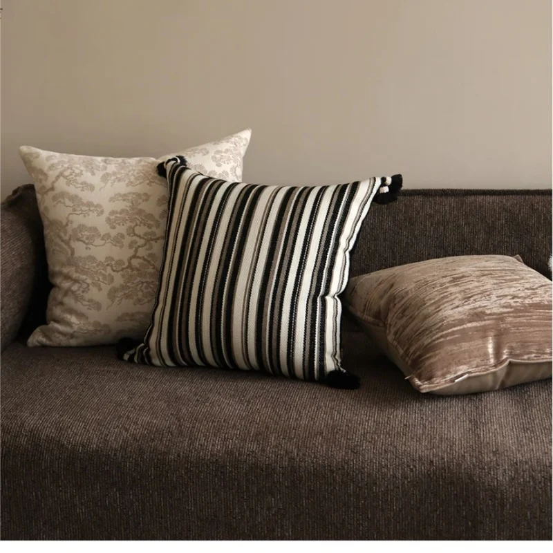 Retro Brown Pillows Black Stripe Tassel Cushion Case Luxury Pine Decorative Pillow Cover For Sofa Chair Home Decorations