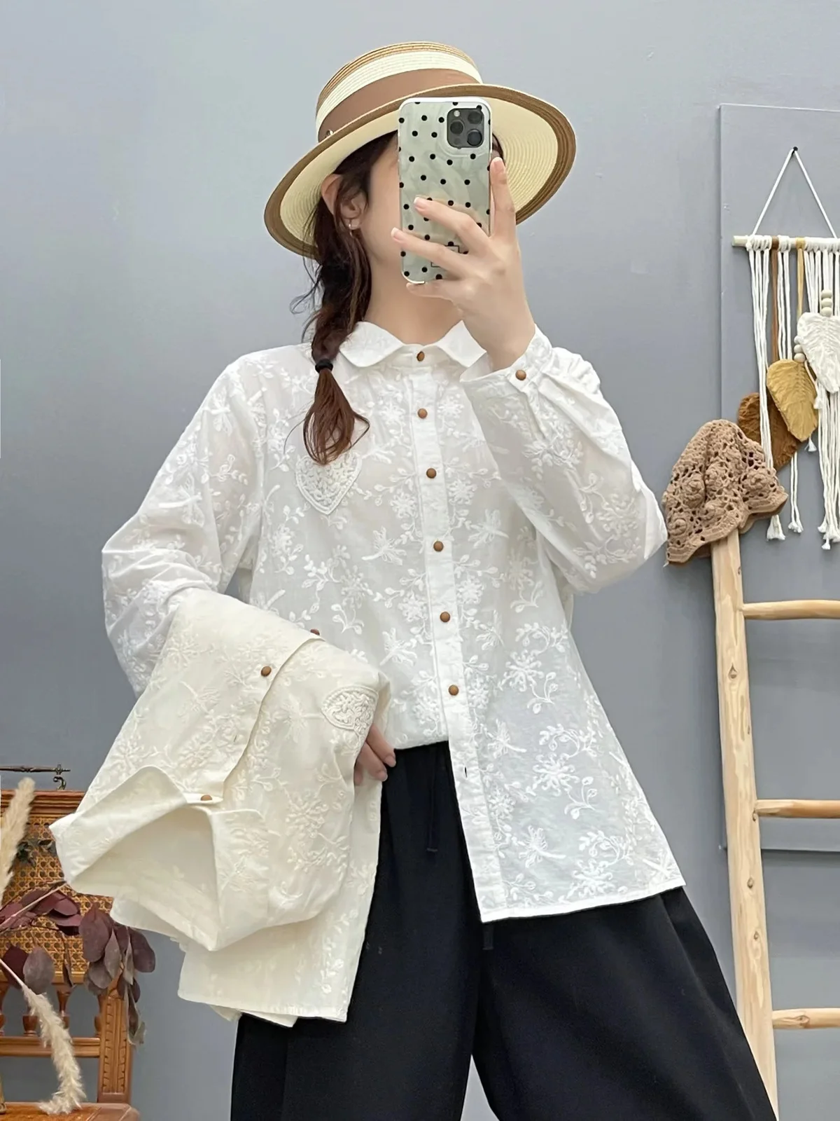 

Элегантные женские рубашки из 100% хлопка, белые, бежевые, кружевные, с вышивкой, рубашки и блузки с карманами в форме сердца, женская одежда