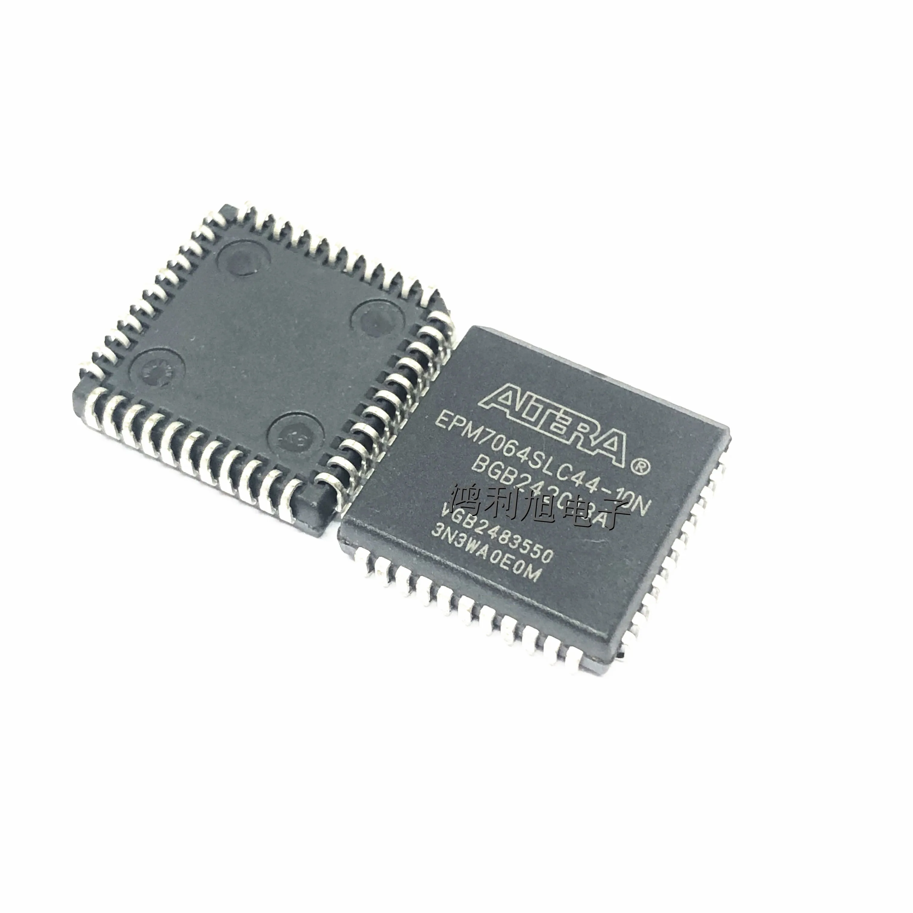 5PCS/Lot EPM7064SLC44-10N CPLD 7000S Family 1.25K Gates 64 Macro Cells 100MHz CMOS Technology 5V 44-Pin PLCC Tray