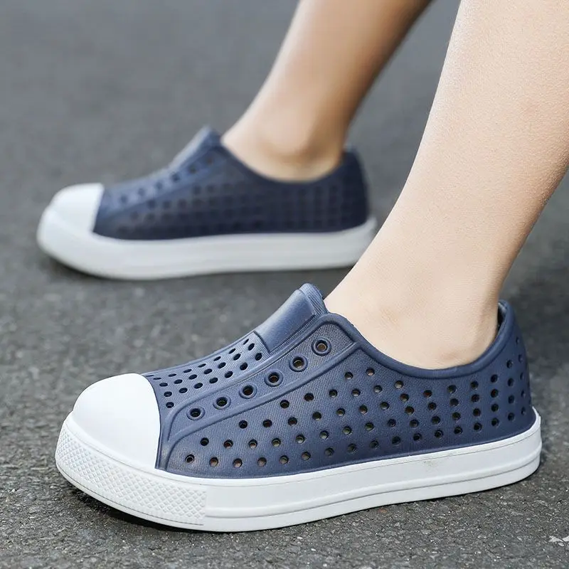 

Cute Summer Breathable Anti-Slip Soft Sole Sandals Lightweight Water Shoes for Beach with Durable Wear-Resistant Design