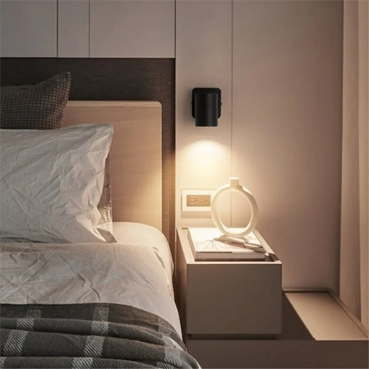 AA19 LED Wall Light Modern Style Folding Rotation Indoor Home Hotel Bedroom Bedside Living Room Reading Wall Lamp
