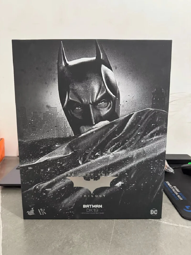 Nuevo Hottoy Original Batman DX19 Escala 1/6 El Caballero Oscuro: La Leyenda Renace Figura de Christian Bale Modelo Coleccionable Regalo para Coleccionistas Adultos