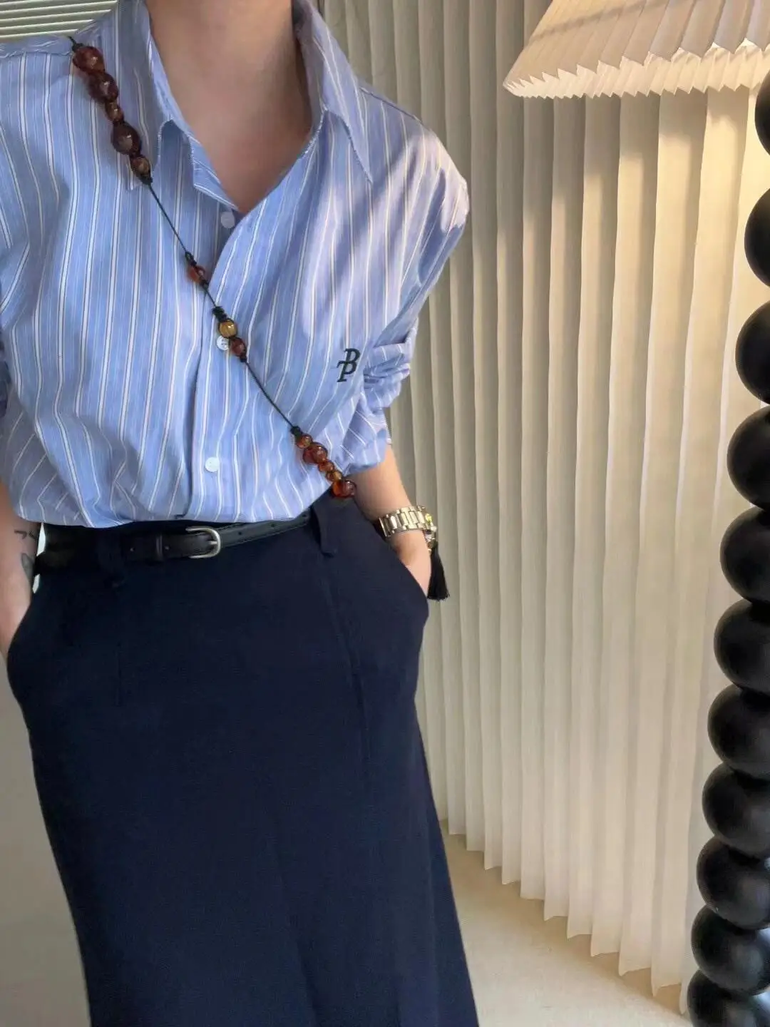 Blue Striped Long Sve irt Korean Artistic Sle Inner Wear Age-Defng Autumn New Women's Loose Fit Button-Up Top