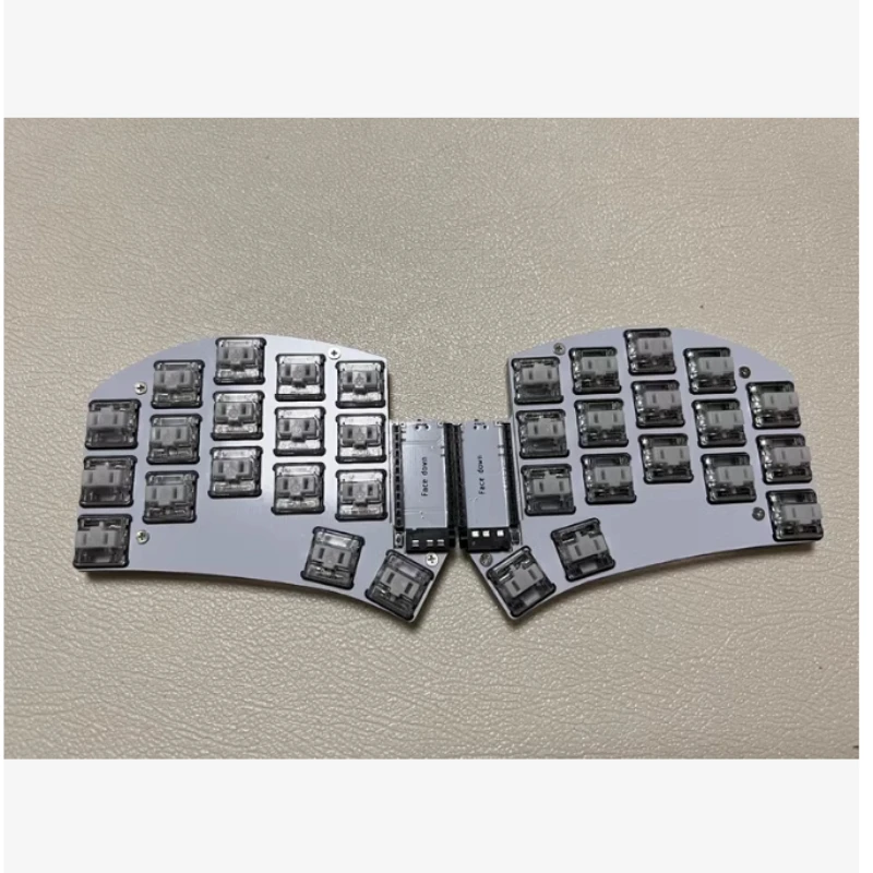 

Cradio Sweep Single-mode Wired Split Mechanical Keyboard Kit Customized No Switches No Keycaps QMK Firmware for Split Keyboard