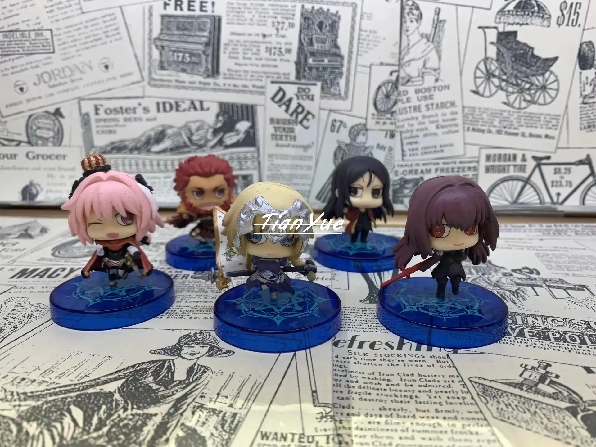 Anime Fate Grand Order 5pcs/set Saber Mash Kyrielight comics eyes Cute version Anime Girls PVC Action Figure Model Doll Toys 5cm