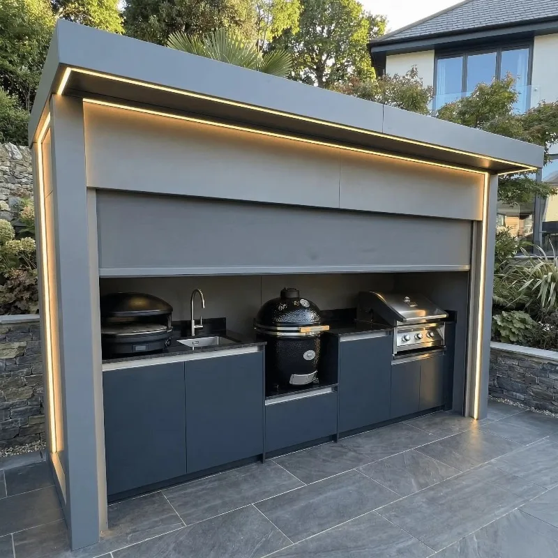 New design 304 stainless steel outdoor kitchen module with roller blinds, high quality outdoor barbecue kitchen shed