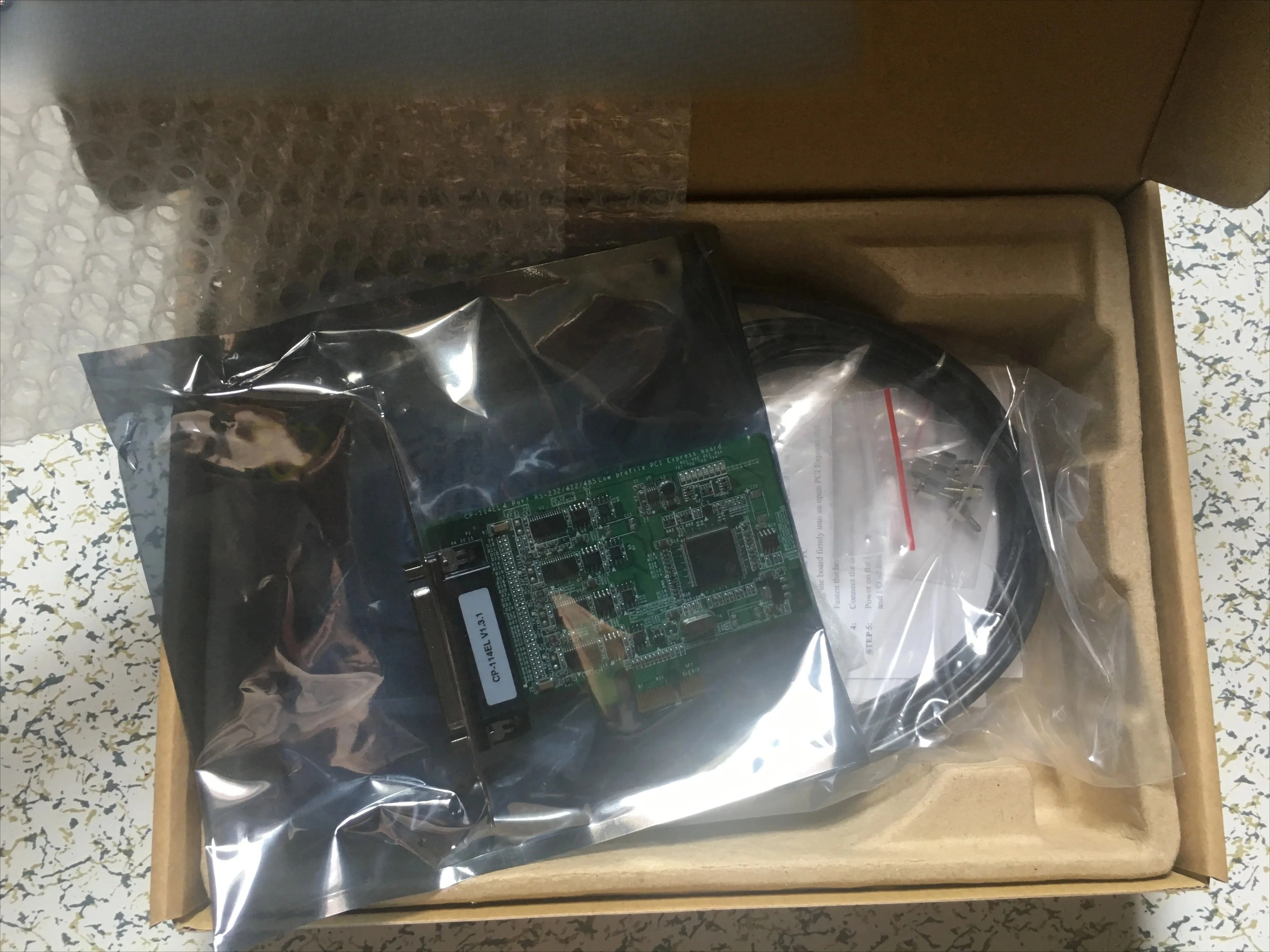 

CP-114EL PCIE4 port 232 422 485 three-in-one card with new cable